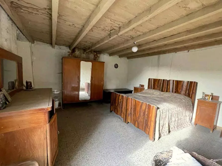 Immagine 18 di Rustico / casale in vendita  in Monte Pagano a Casalmoro