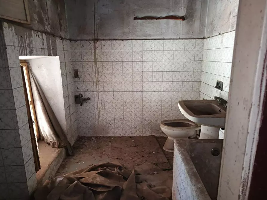 Immagine 5 di Appartamento in vendita  in Municipio a Calvagese Della Riviera