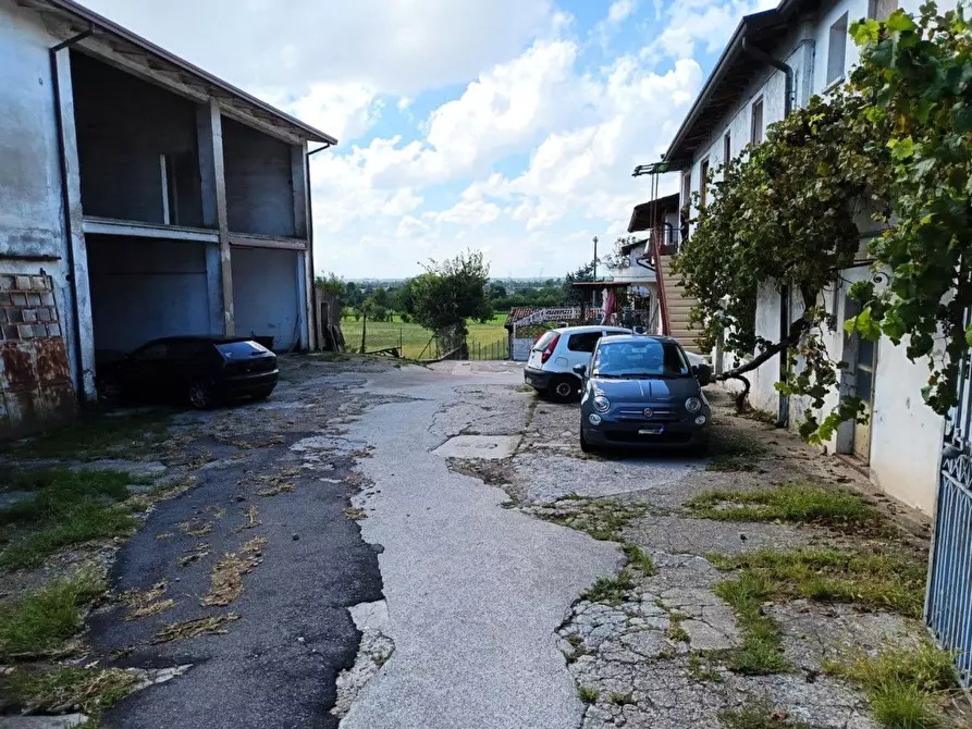 Immagine 9 di Casa semindipendente in vendita  in Fossa a Lonato del Garda