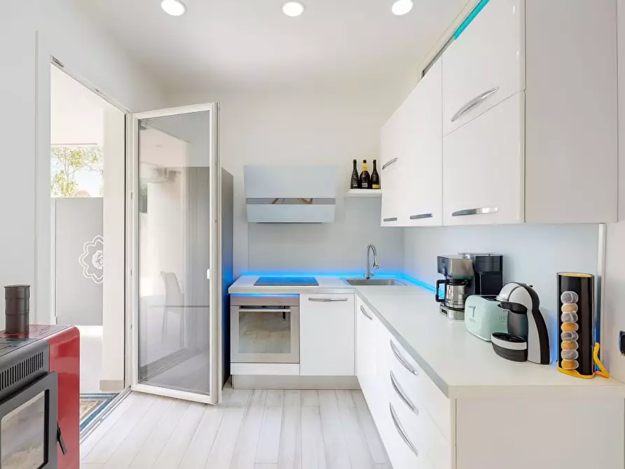 Immagine 5 di Appartamento in vendita  in Lugana Marina a Sirmione