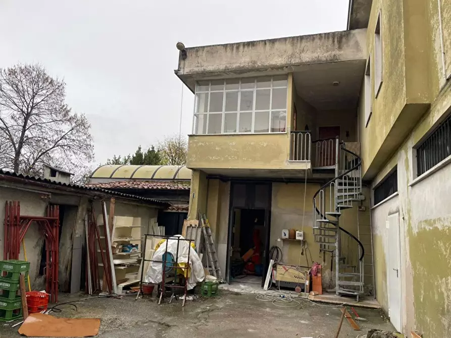 Immagine 1 di Appartamento in vendita  in Repubblica a Calvagese Della Riviera