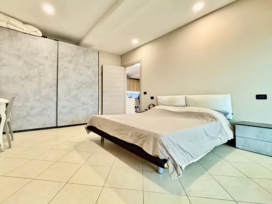 Immagine 20 di Appartamento in vendita  in San Marco a Lonato del Garda