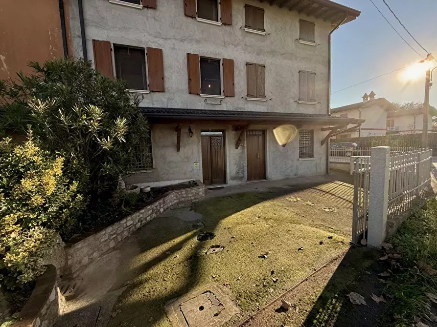 Immagine 2 di Casa semindipendente in vendita  in Sacca a Montichiari