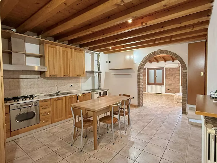 Immagine 7 di Casa semindipendente in vendita  in Sacca a Montichiari