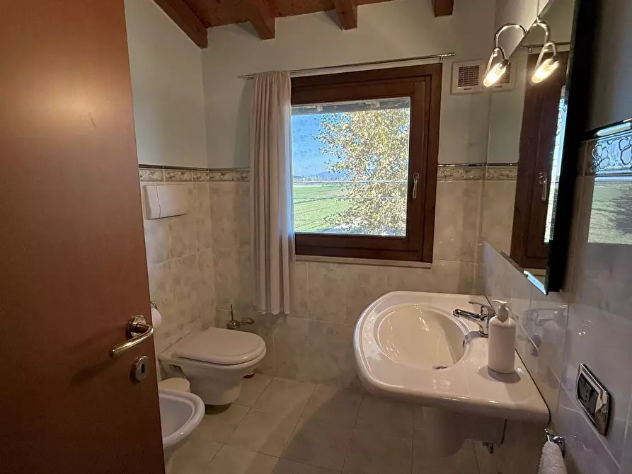 Immagine 14 di Casa semindipendente in vendita  in Sacca a Montichiari
