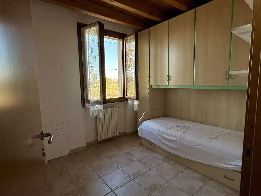 Immagine 16 di Casa semindipendente in vendita  in Sacca a Montichiari