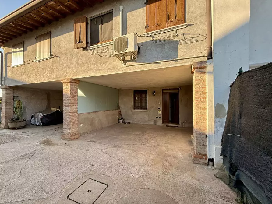 Immagine 17 di Casa semindipendente in vendita  in Sacca a Montichiari