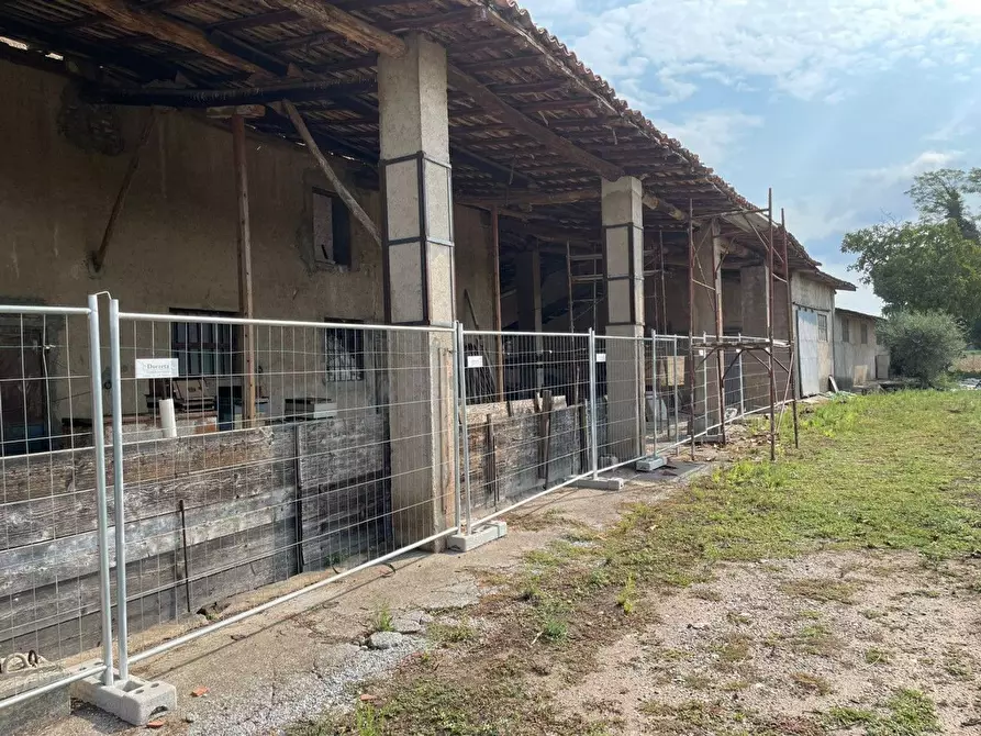Immagine 1 di Rustico / casale in vendita  in VIA CASSETTA a Lonato del Garda