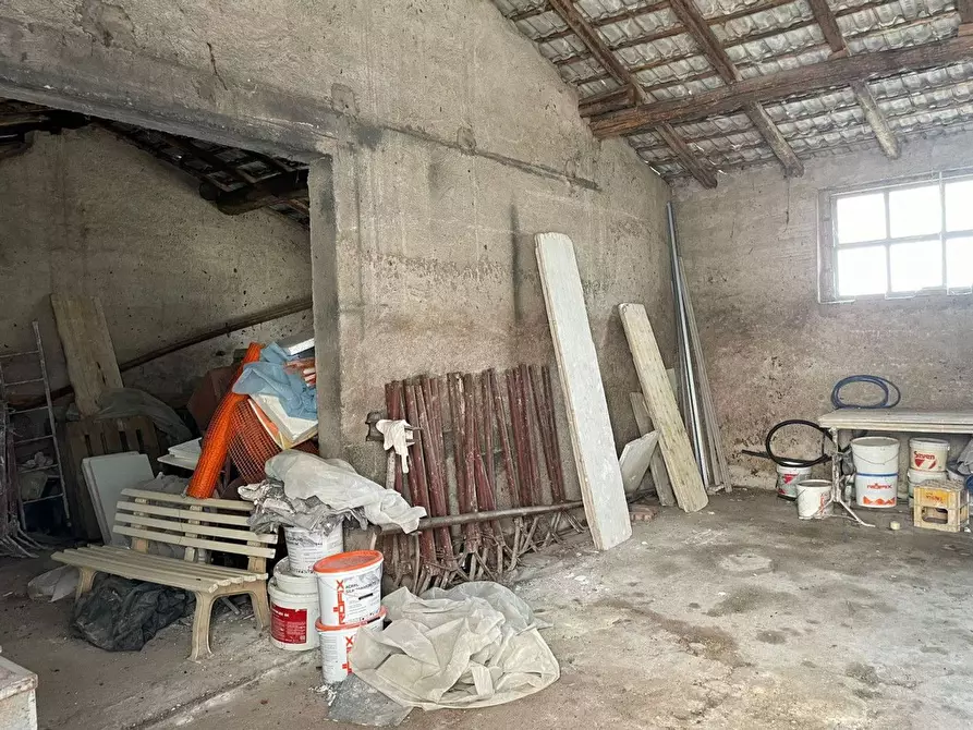 Immagine 7 di Rustico / casale in vendita  in VIA CASSETTA a Lonato del Garda