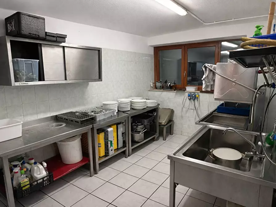 Immagine 9 di Attività commerciale in vendita  in Via Achille Pozzi a Carpenedolo