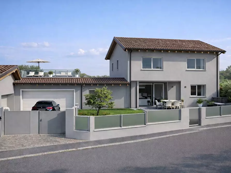 Immagine 1 di Appartamento in vendita  in C. Cattaneo a Montichiari