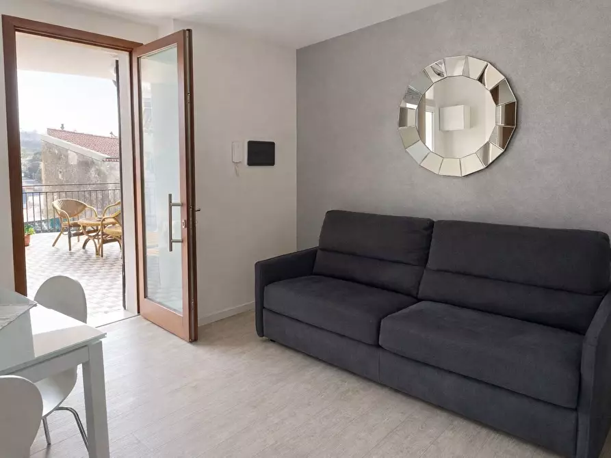 Immagine 3 di Appartamento in vendita  in piazza corlo a Lonato del Garda