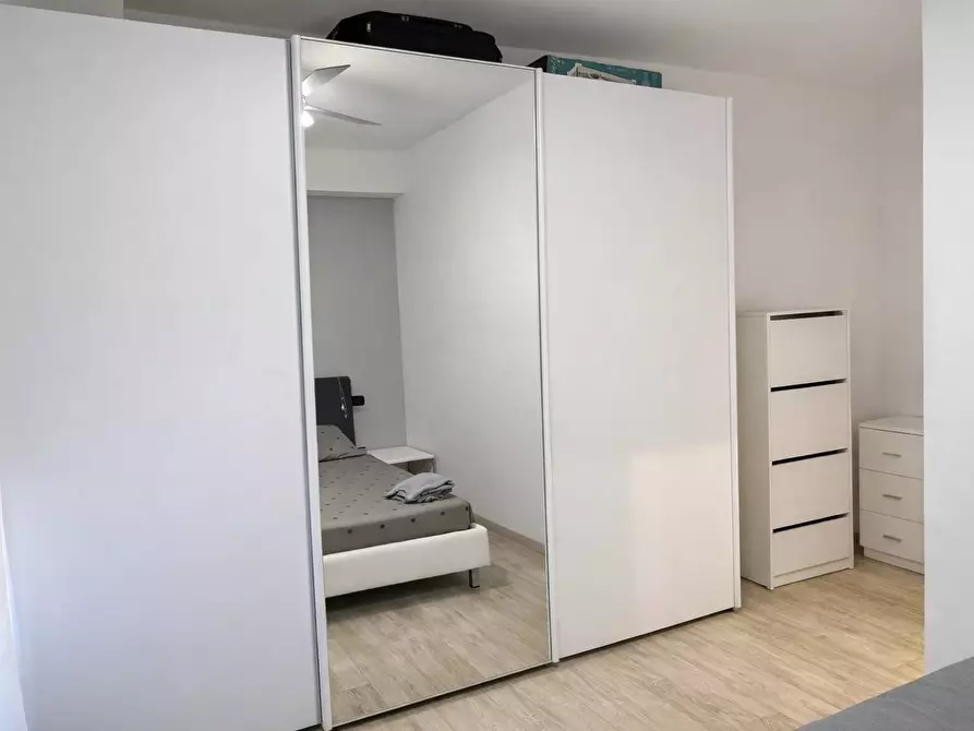 Immagine 7 di Appartamento in vendita  in piazza corlo a Lonato del Garda