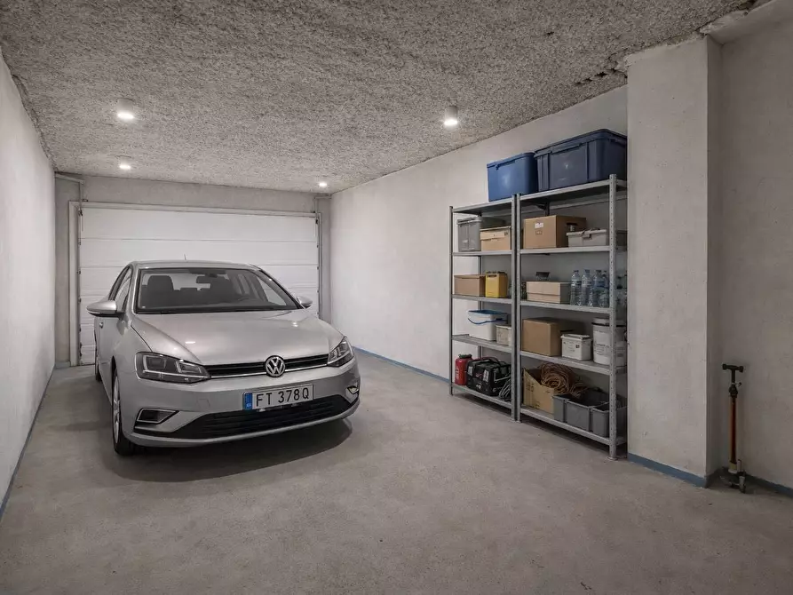 Immagine 10 di Villetta a schiera in vendita  in Damiano Chiesa a Lonato del Garda