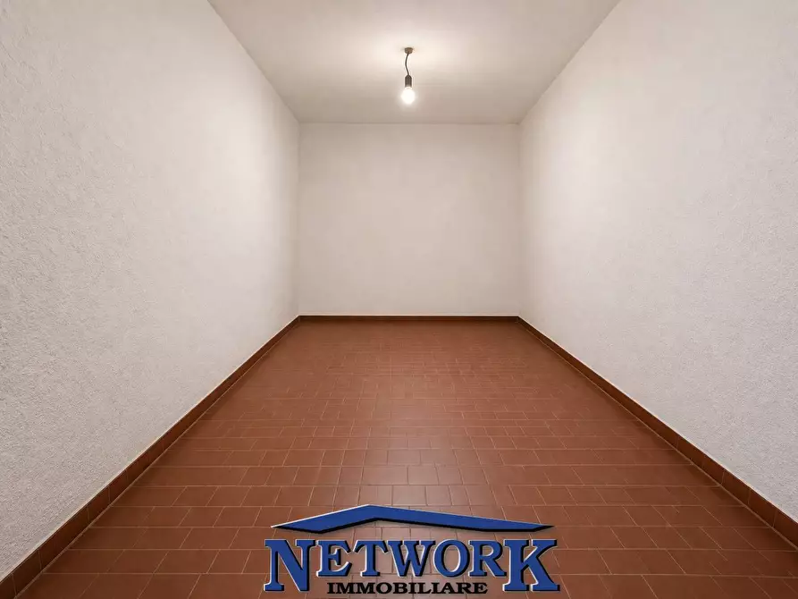 Immagine 25 di Appartamento in vendita  in via pascoli a Montichiari