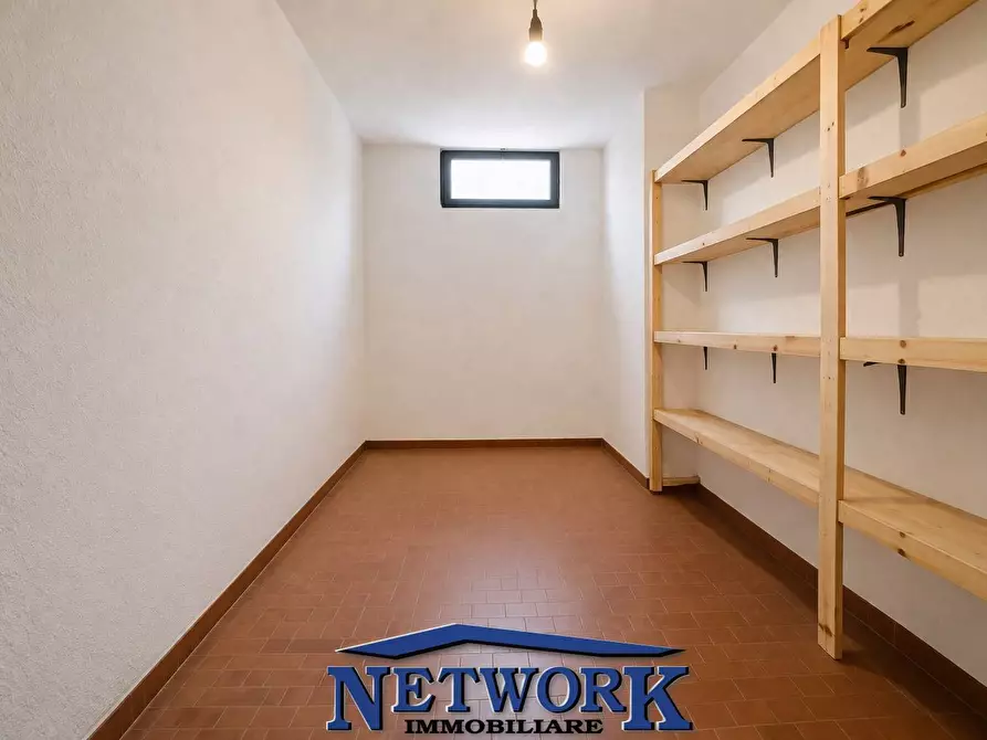 Immagine 23 di Appartamento in vendita  in via pascoli a Montichiari