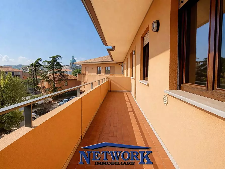 Immagine 2 di Appartamento in vendita  in via pascoli a Montichiari