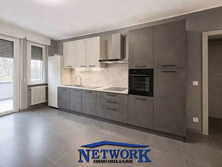 Immagine 5 di Appartamento in vendita  in via pozze a Lonato del Garda