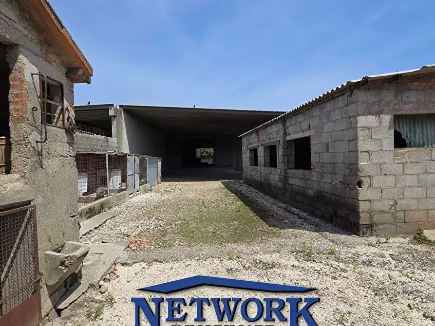 Immagine 19 di Rustico / casale in vendita  in via cerri a Goito