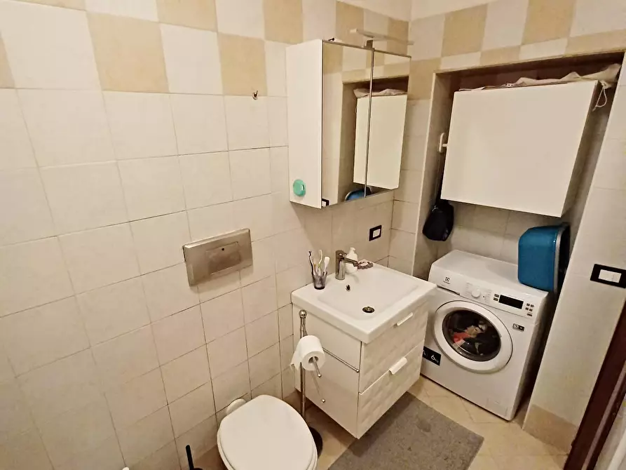 Immagine 12 di Appartamento in vendita  in via san marco a Lonato del Garda