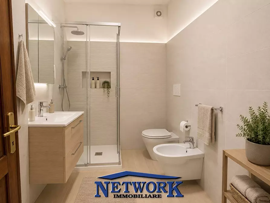 Immagine 13 di Appartamento in vendita  in via navellii a Puegnago Sul Garda