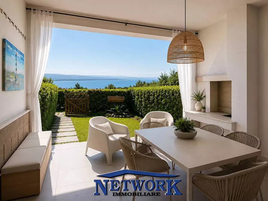 Immagine 5 di Appartamento in vendita  in via navellii a Puegnago Sul Garda