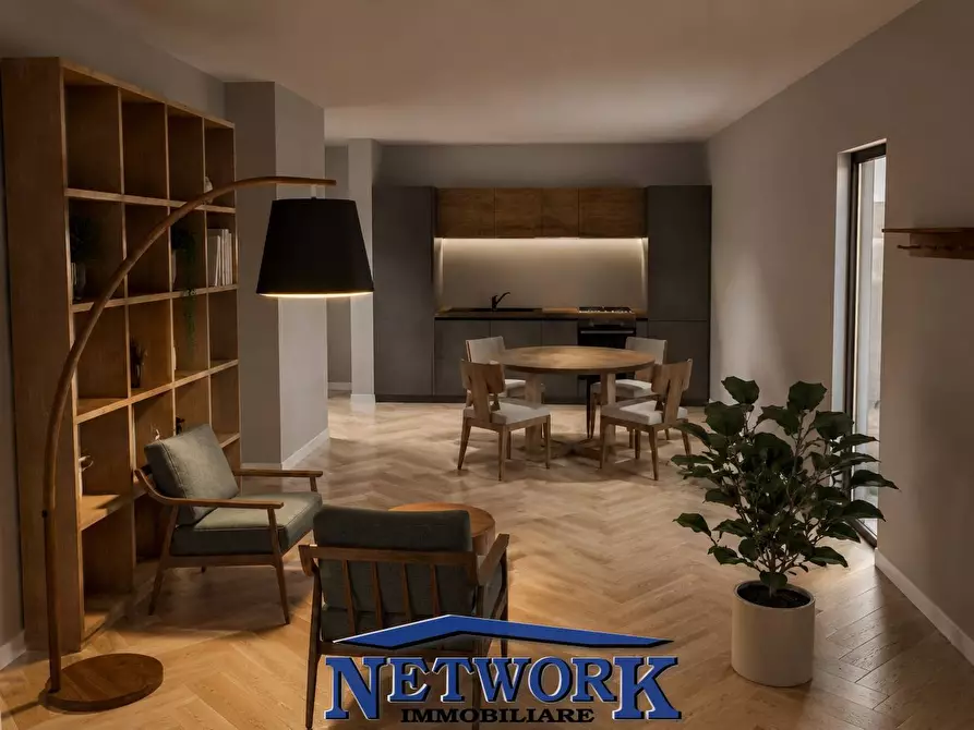 Immagine 2 di Appartamento in vendita  in via santa maria a Desenzano Del Garda