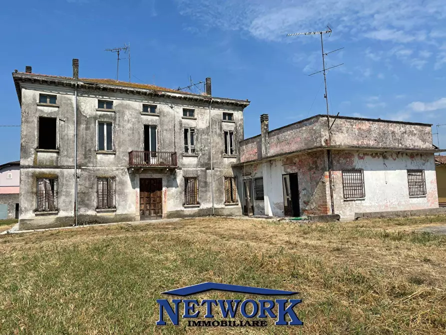 Immagine 21 di Appartamento in vendita  in strada segrada a Goito