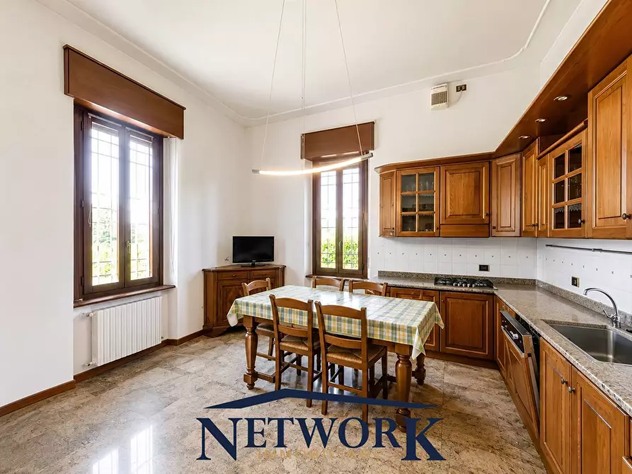 Immagine 5 di Villa in vendita  in Via andrea mantegna a Casalmoro