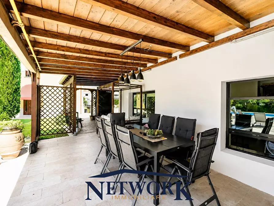 Immagine 3 di Villa in vendita  in Via andrea mantegna a Casalmoro