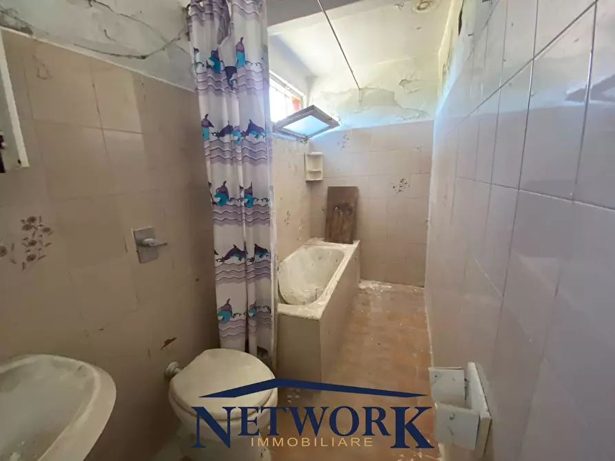 Immagine 18 di Palazzo in vendita  in via cerri a Goito