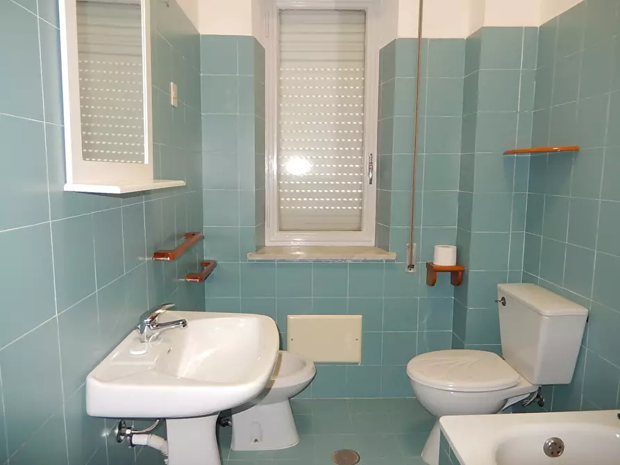 Immagine 19 di Camera in affitto  in Via francesco caracciolo a Catanzaro