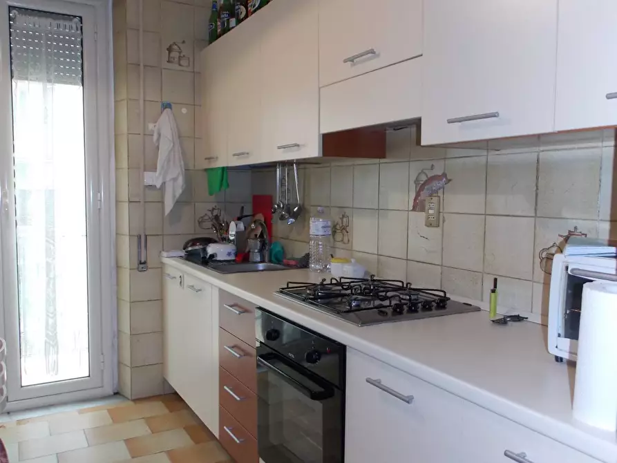 Immagine 2 di Camera in affitto  in via Mario Greco a Catanzaro