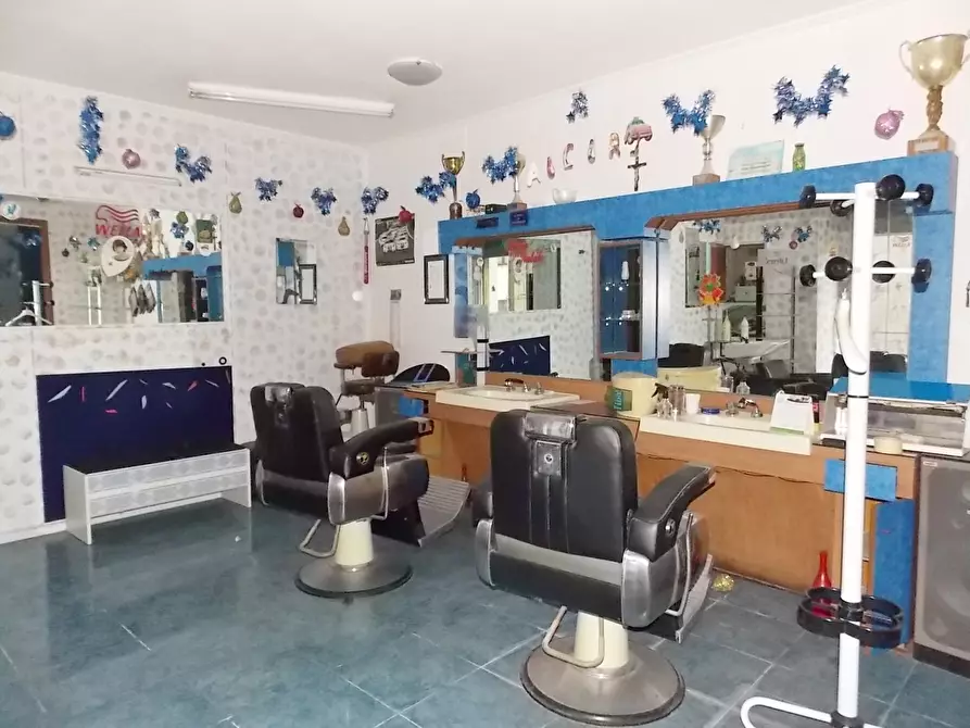 Immagine 2 di Magazzino in affitto  in corso Mazzini a Catanzaro