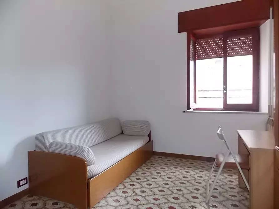 Immagine 1 di Camera in affitto  in via Jannoni a Catanzaro
