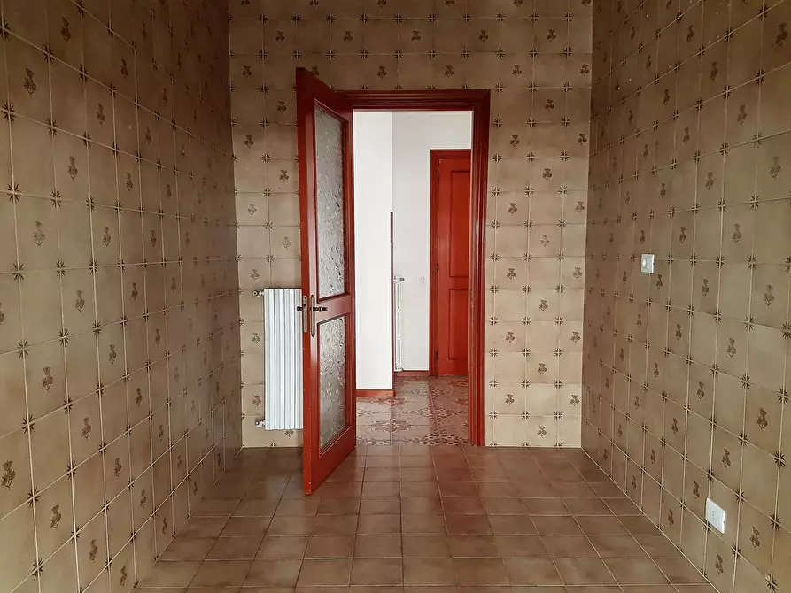 Immagine 6 di Appartamento in affitto  in Via Caprera a Catanzaro