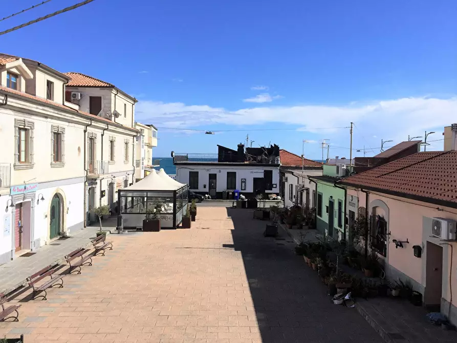 Immagine 10 di Camera in affitto  in Vico Iii Del Commercio 2 a Catanzaro