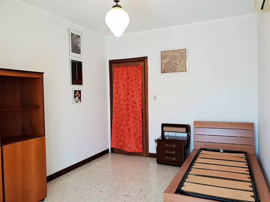 Immagine 12 di Appartamento in affitto  in via Lungomare Stefano Pugliese 369 a Catanzaro