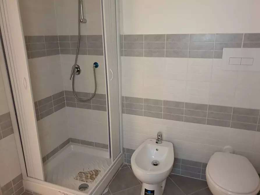 Immagine 21 di Appartamento in affitto  in Via Genova 14 a Catanzaro