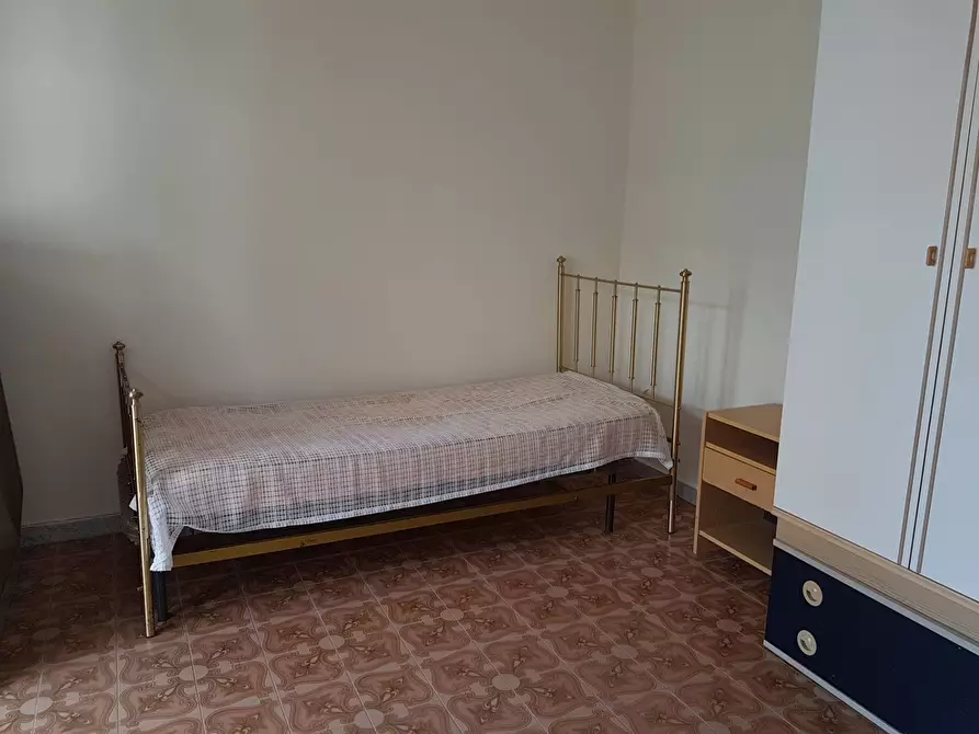 Immagine 13 di Camera in affitto  in Via Colombo Cristoforo 130 a Catanzaro