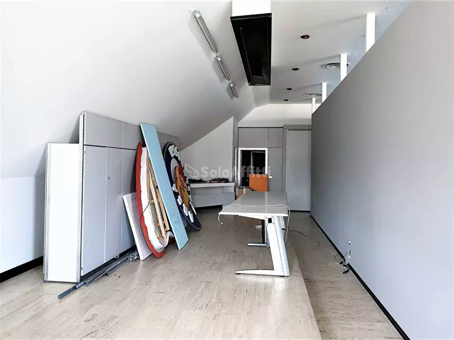 Immagine 5 di Ufficio in affitto  in viale Magna Grecia 194 a Catanzaro