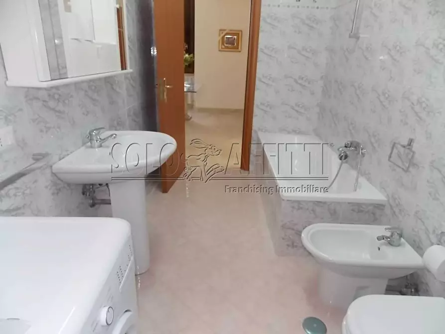 Immagine 9 di Camera in affitto  in via Progresso 14 a Catanzaro