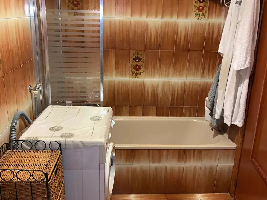 Immagine 8 di Camera in affitto  in via Genova 24 a Catanzaro