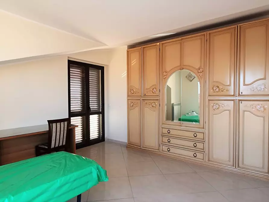 Immagine 15 di Camera in affitto  in via Michele Maria Manfredi 2 a Catanzaro