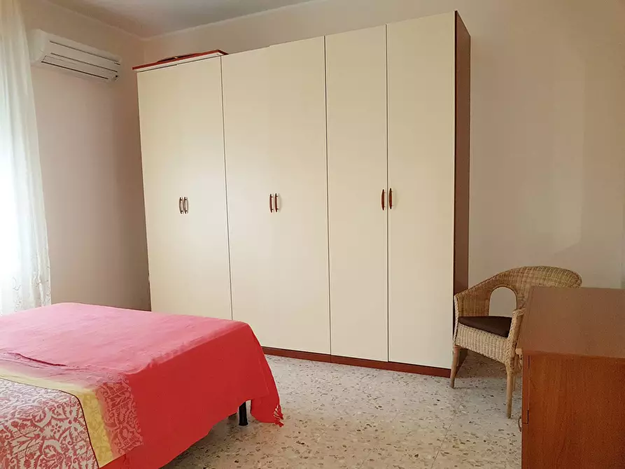 Immagine 7 di Camera in affitto  in via Lungomare a Catanzaro