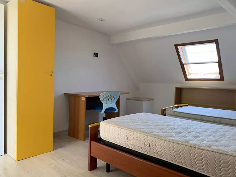 Immagine 6 di Appartamento in affitto  in via Murano 9 a Catanzaro