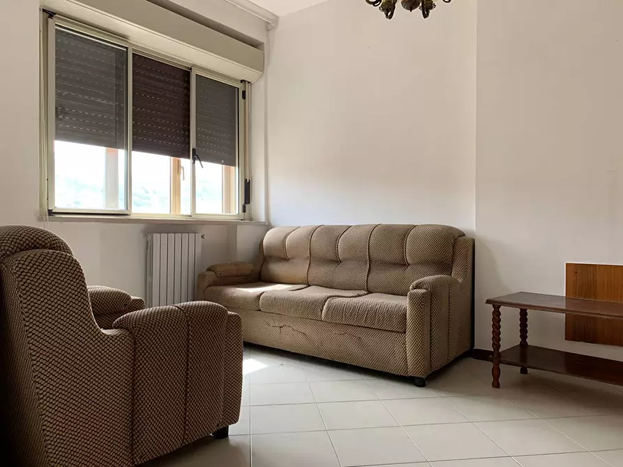 Immagine 4 di Appartamento in affitto  in via Brigata 48 a Catanzaro