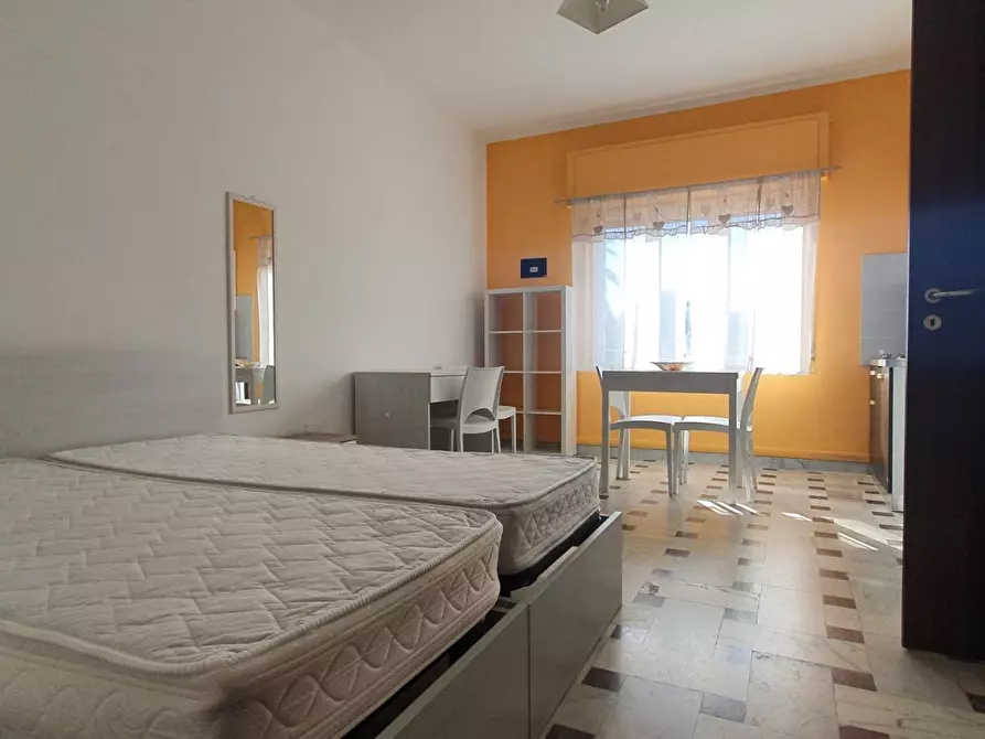 Immagine 4 di Appartamento in affitto  in viale Crotone a Catanzaro