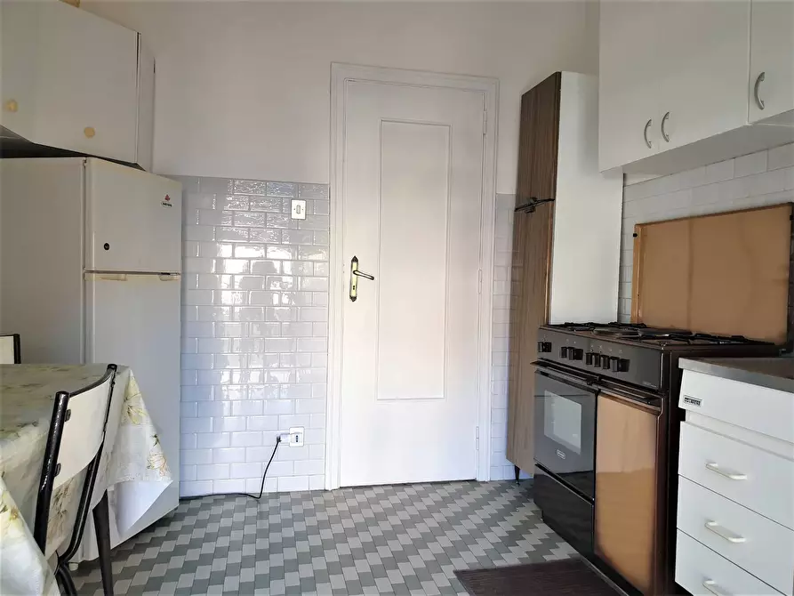 Immagine 5 di Camera in affitto  in via Lungomare a Catanzaro