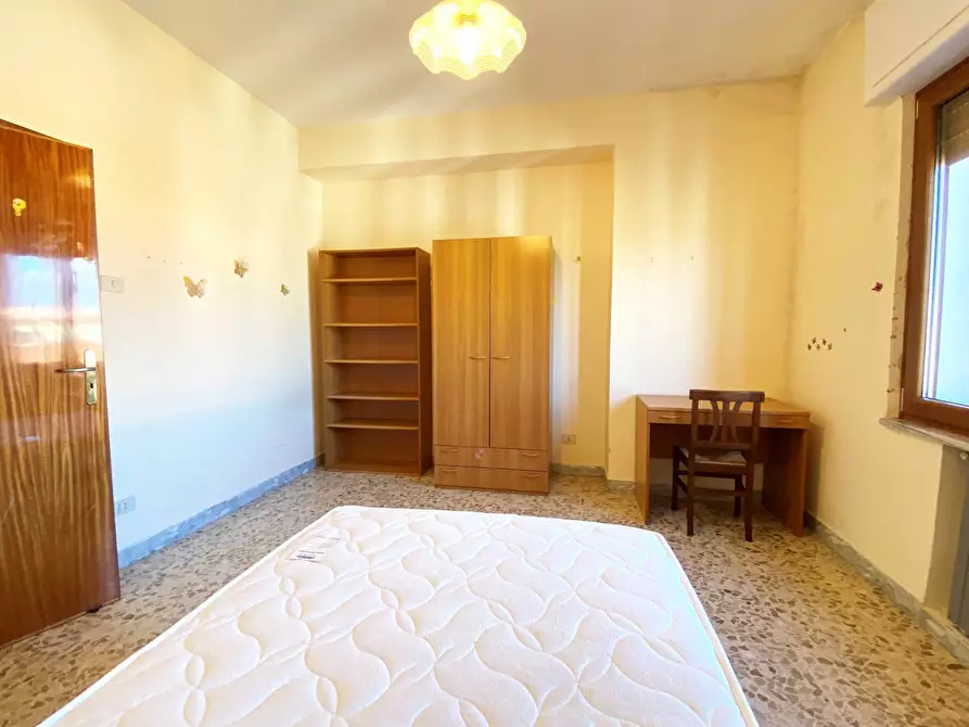 Immagine 9 di Camera in affitto  in via Madonna dei Cieli a Catanzaro
